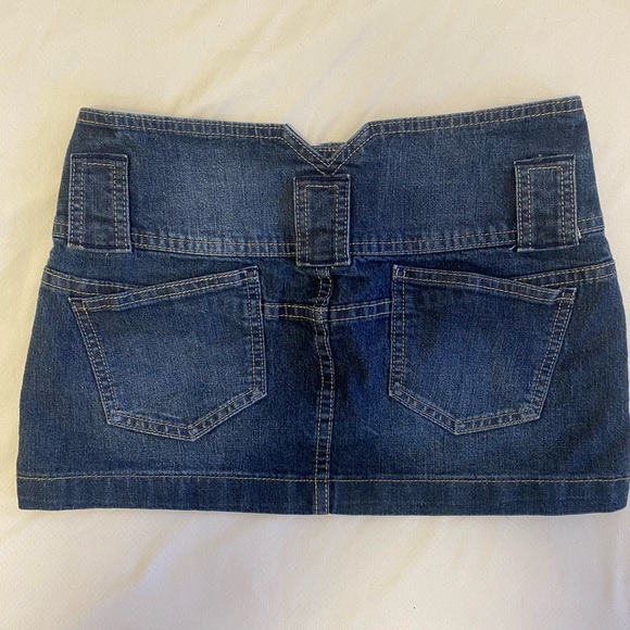 Micro mini skirt - Picture 2 of 3